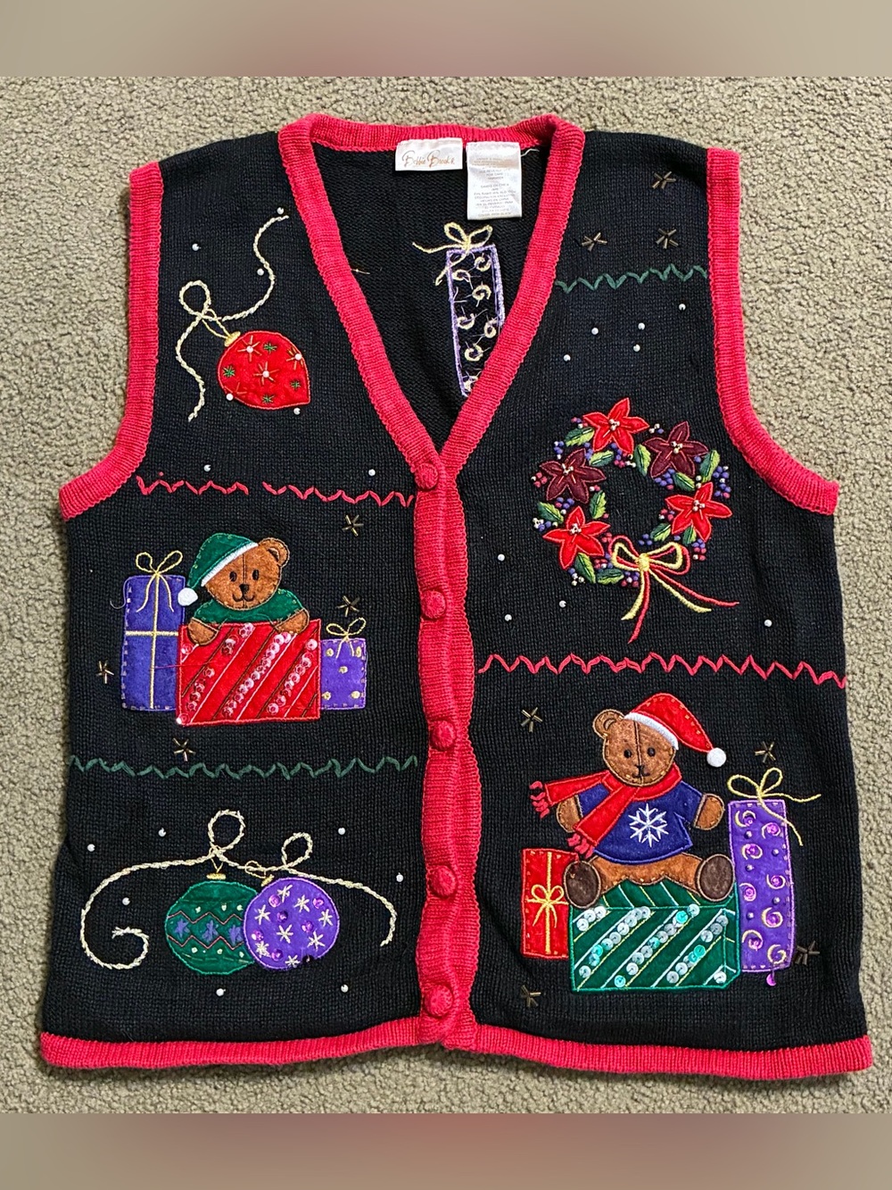 BOBBIE BROOKS Womens Knit Christmas Holiday Sweater Vest L Applique Black Button